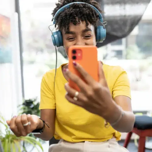 BLOG FORASTEIRO ONLINE - Influenciadores digitais o que é e como podem divulgar a sua marca